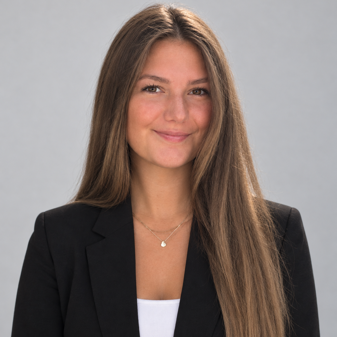 Ava Gadbois portrait